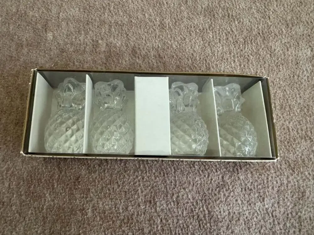 Williams Sonoma Glass Pineapple Tiny Taper Candle Holders Set of 4